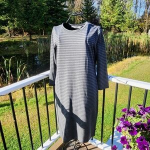 Sonnet James Reese Play dress, gray with blue stripes, EUC.  Size Large